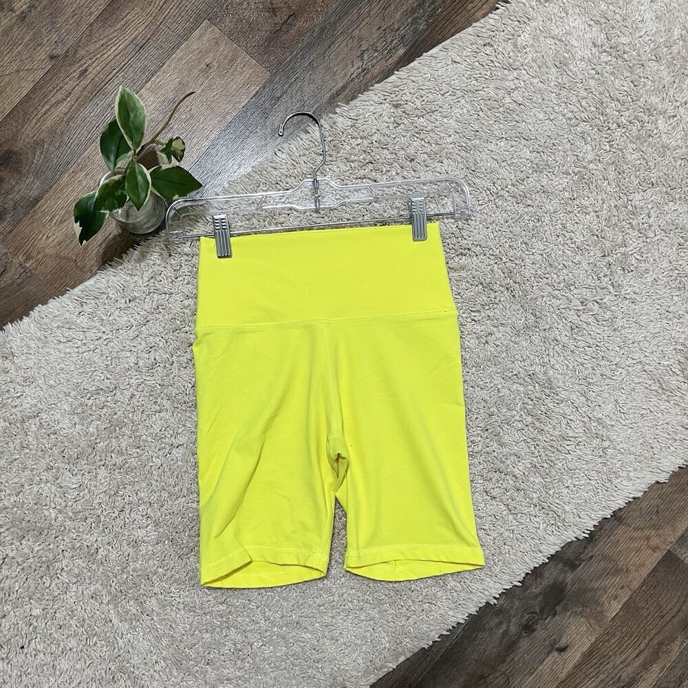 Aerie Chill. Play. Move. Size Small Neon Yellow High-Rise Biker Shorts